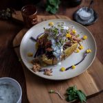 Kumpir mit Pulled Pork Gemüse und Minzjoghurt Rezept