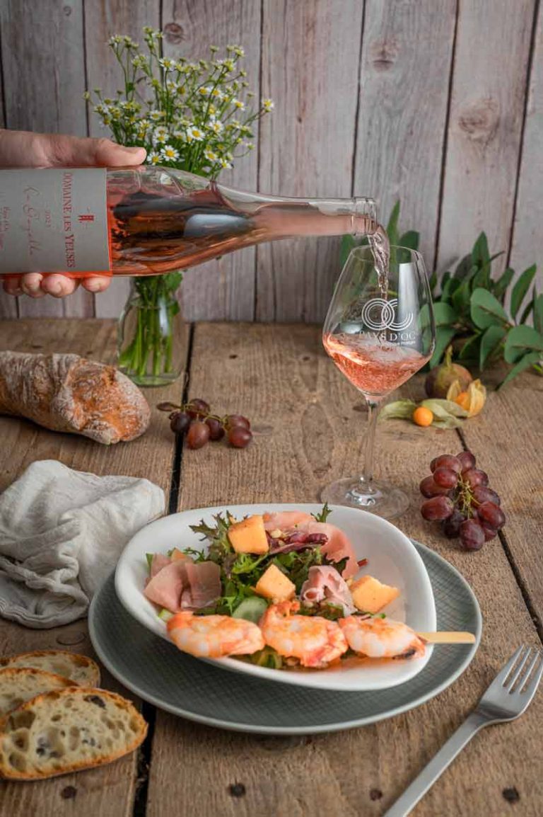 Sommersalat mit Melone und Garnelen Domaine les Yeuses Pays d'Oc IGP Wein