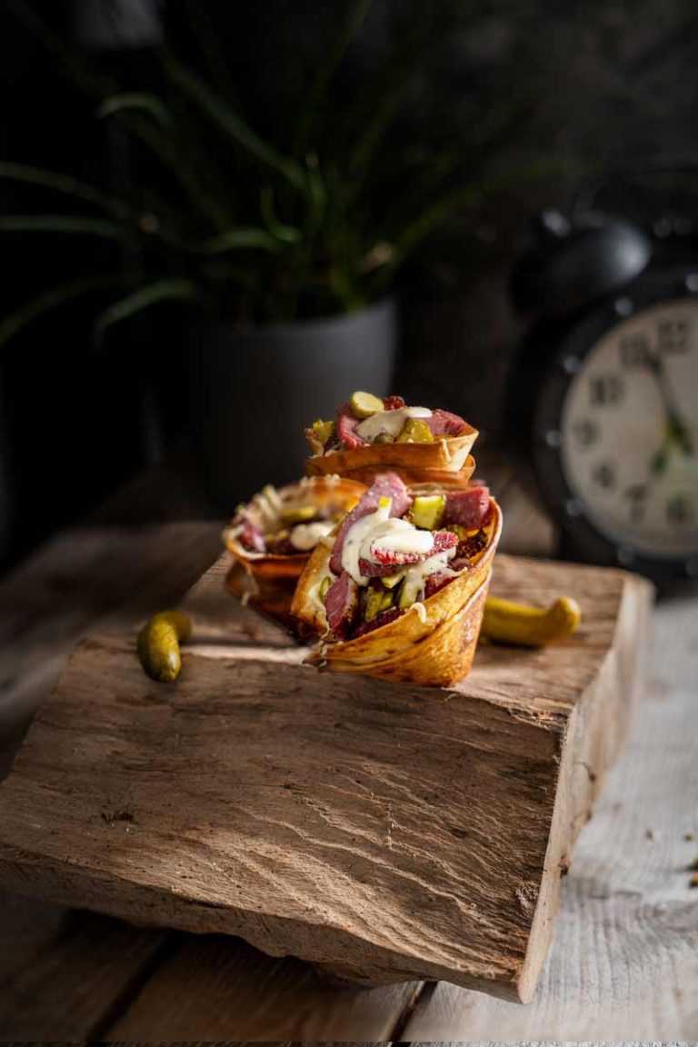 Pastrami Tortilla Cones vom Grill Rezept