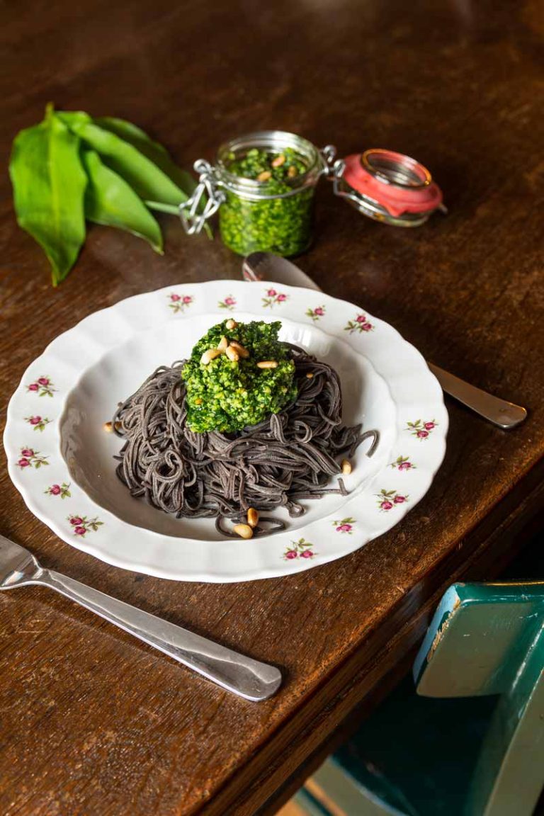 Bärlauchpesto Rezept zum Pesto selber machen