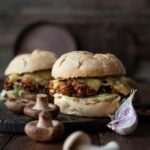 Vegetarischer Pilzfrikadelle oder Pilzburger Rezept