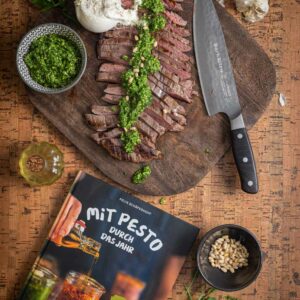 Ein Rezept für ein Flank Steak mit Rucola Pesto und Burrata