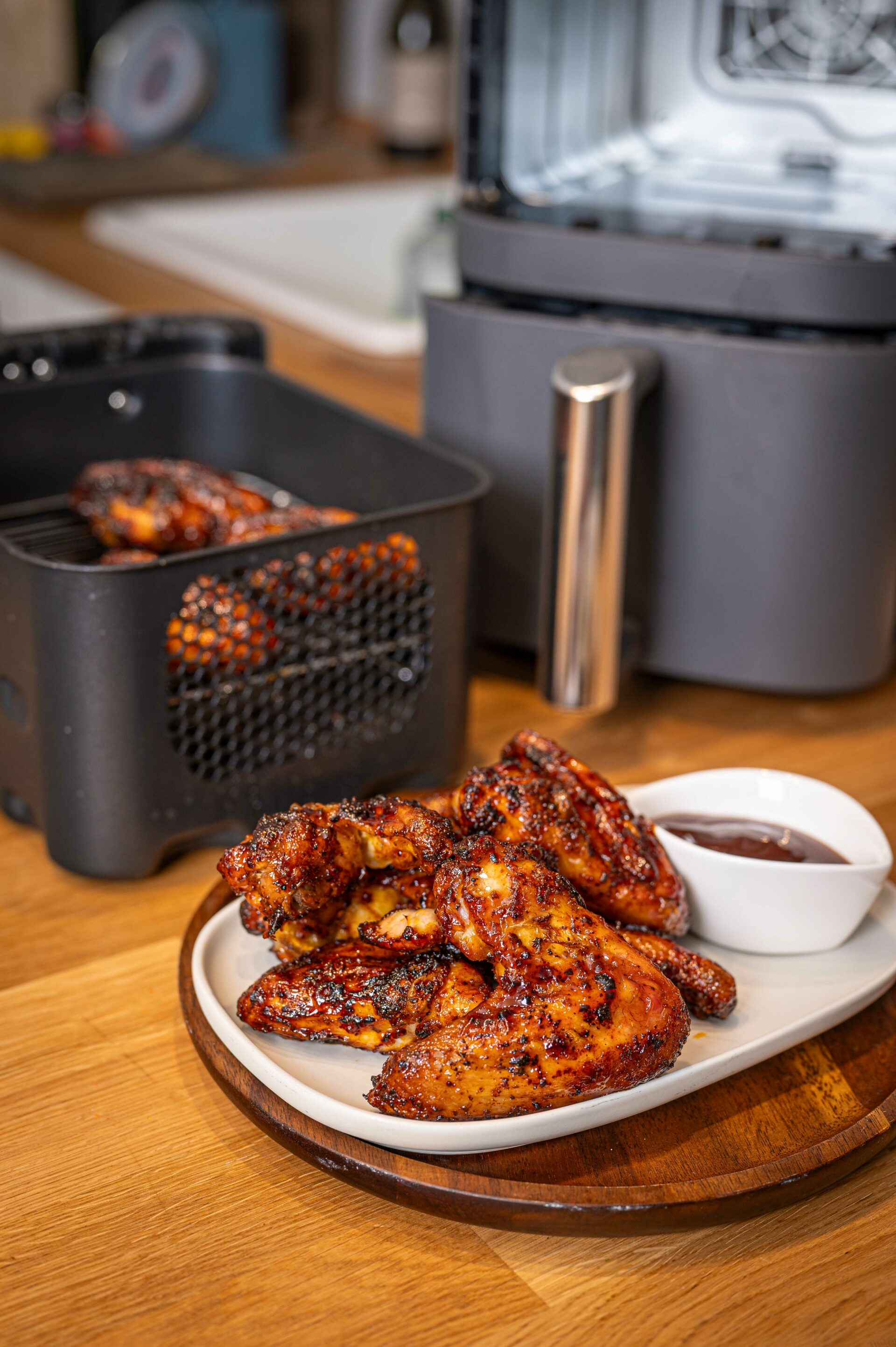 Chicken Wings aus der Heißluftfritteuse mit Honig BBQ Soße