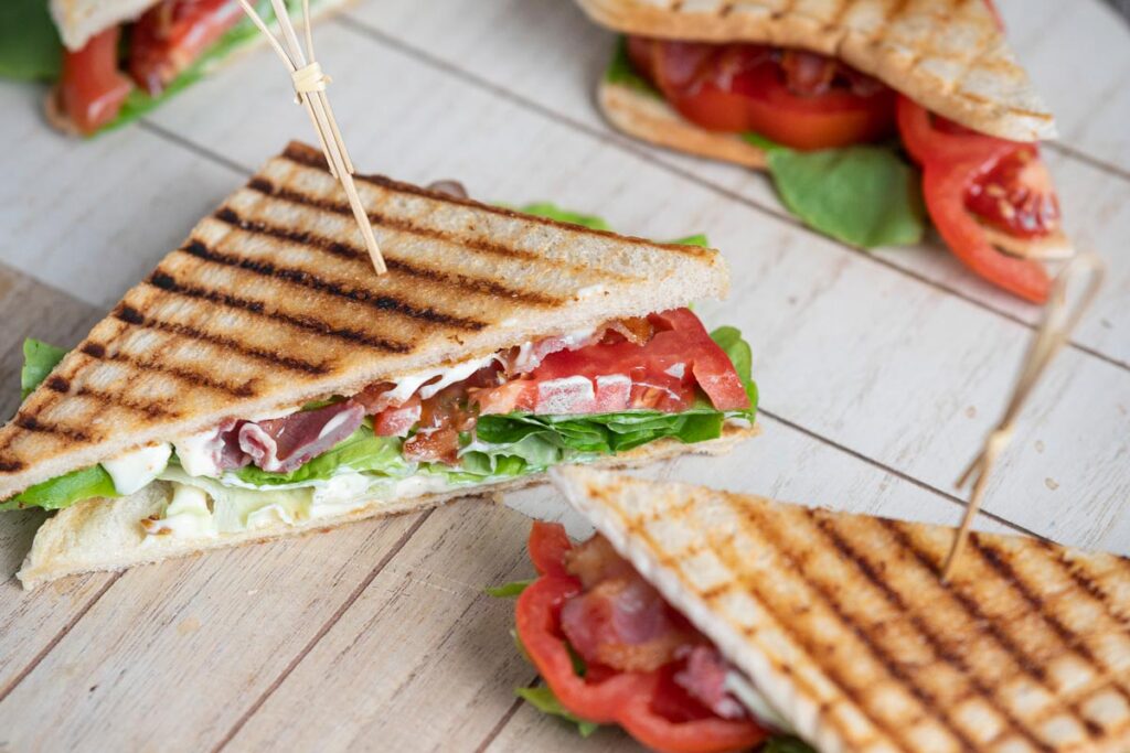 Das BLT sandwich rezept aus meinem Sandwich Kochbuch