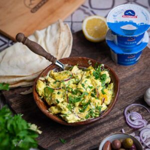 Hähnchen Rezept mit griechischem Joghurt und Gewürzöl